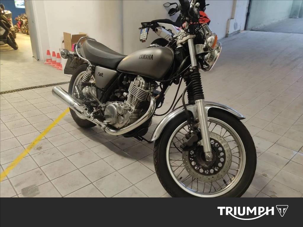 YAMAHA SR 400 