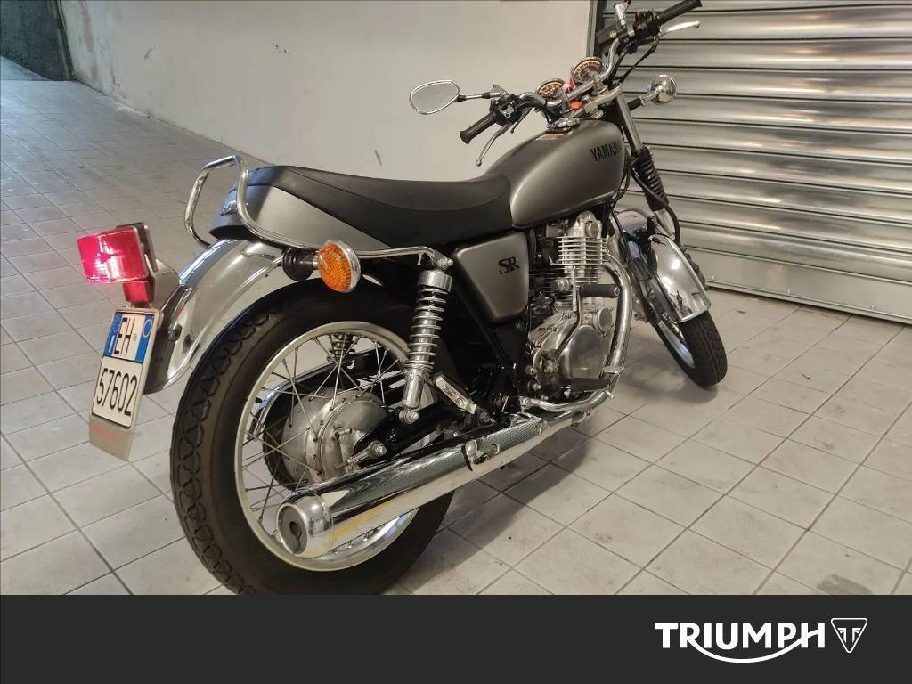 YAMAHA SR 400 
