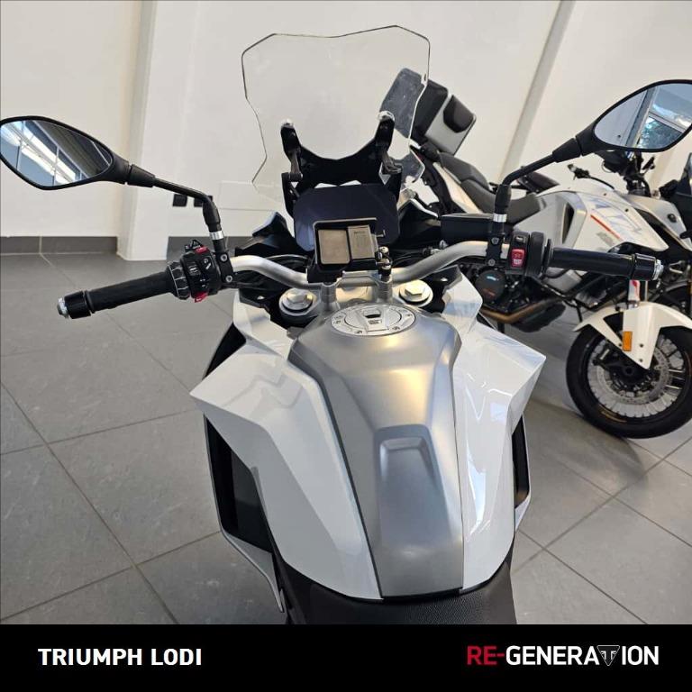 BMW F 900 XR Abs