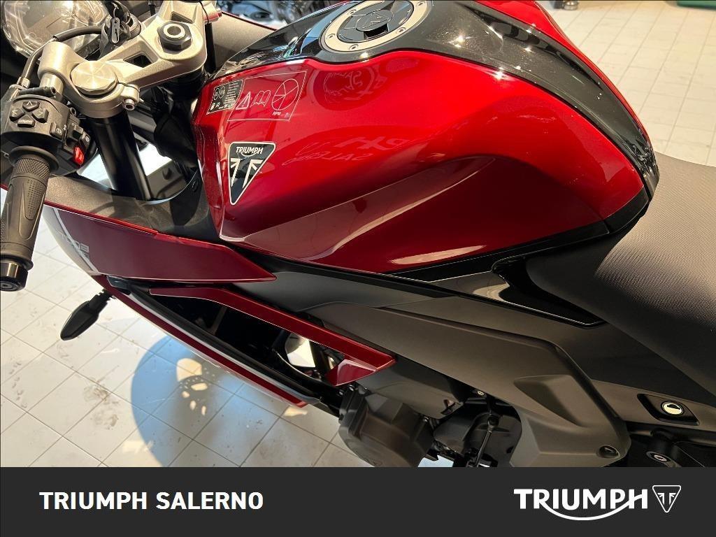 TRIUMPH Daytona 660 Abs #3