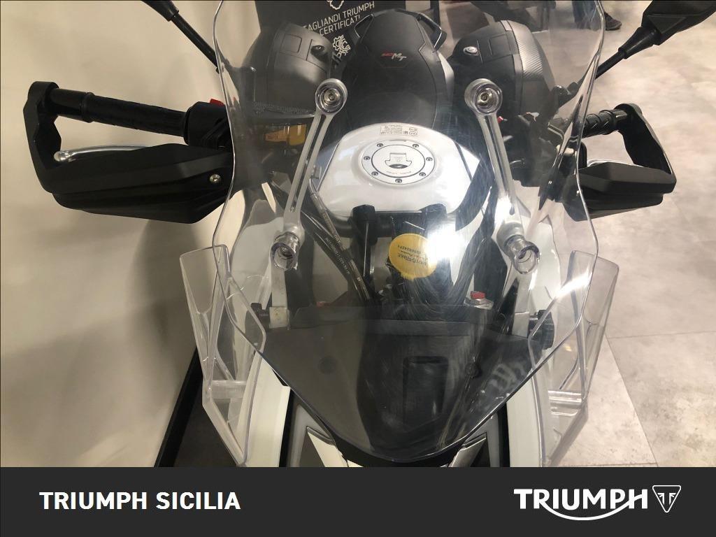 CFMOTO 650 MT Abs