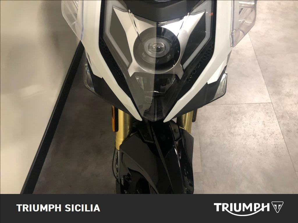 CFMOTO 650 MT Abs