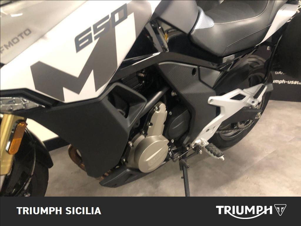CFMOTO 650 MT Abs