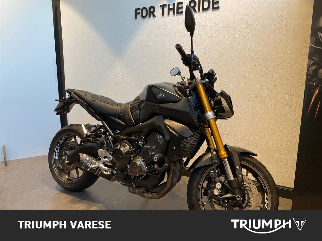 YAMAHA MT-09 850 