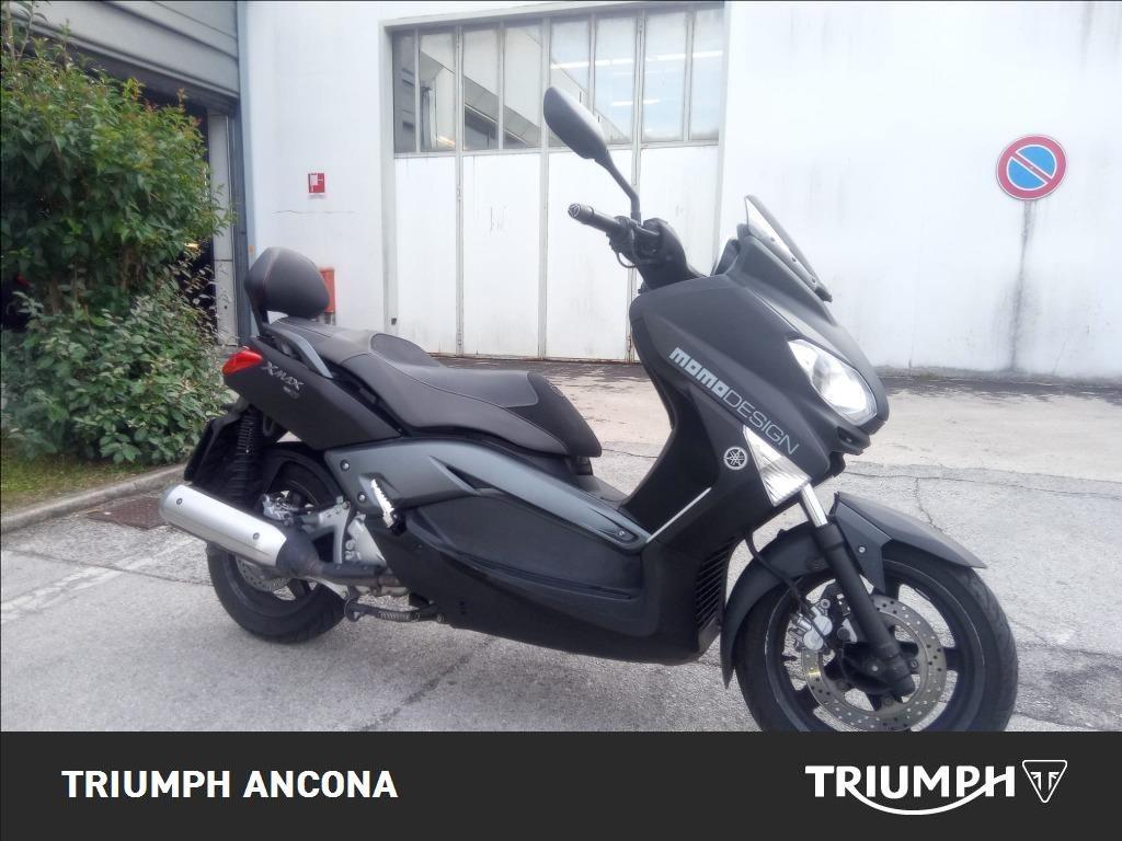 YAMAHA X-Max 250 Momodesign