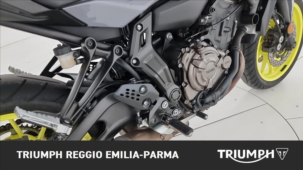 YAMAHA MT-07 690 Abs
