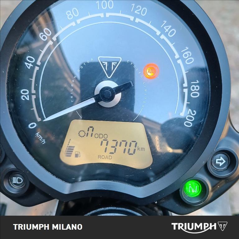 TRIUMPH Street Twin 900 