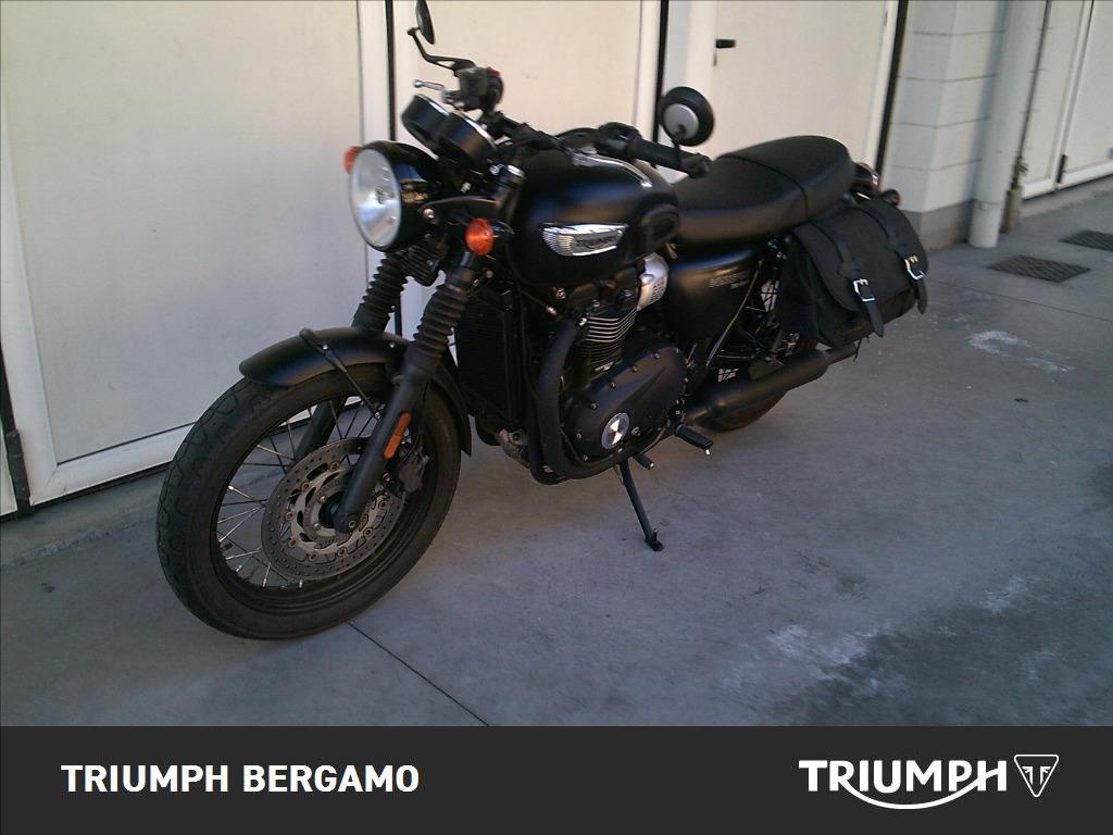 TRIUMPH Bonneville 900 T100 Black