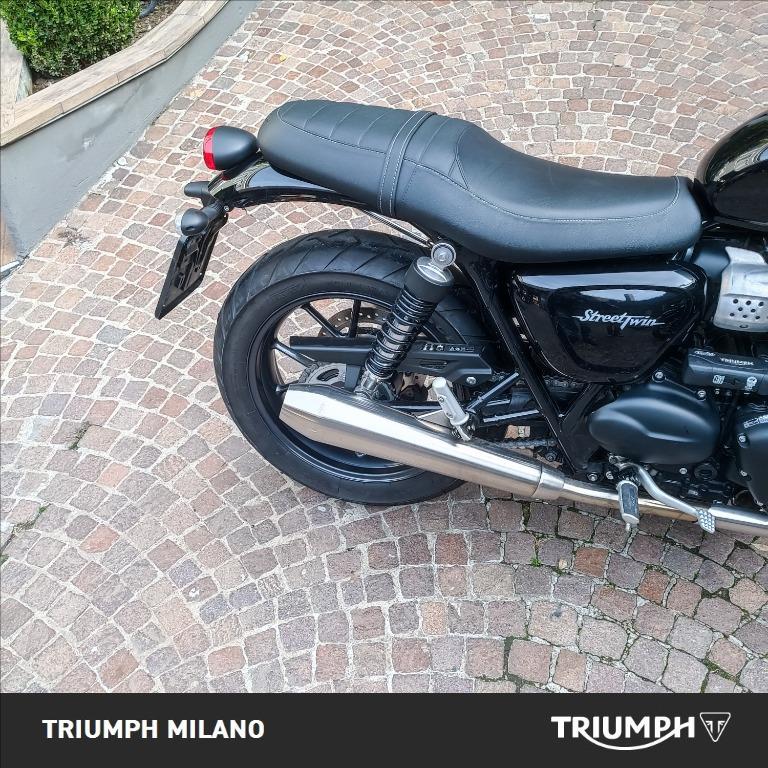 TRIUMPH Street Twin 900 
