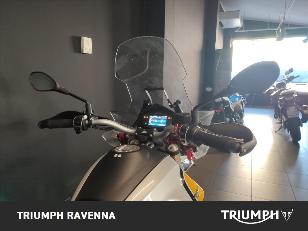 MOTO GUZZI V85 TT Abs