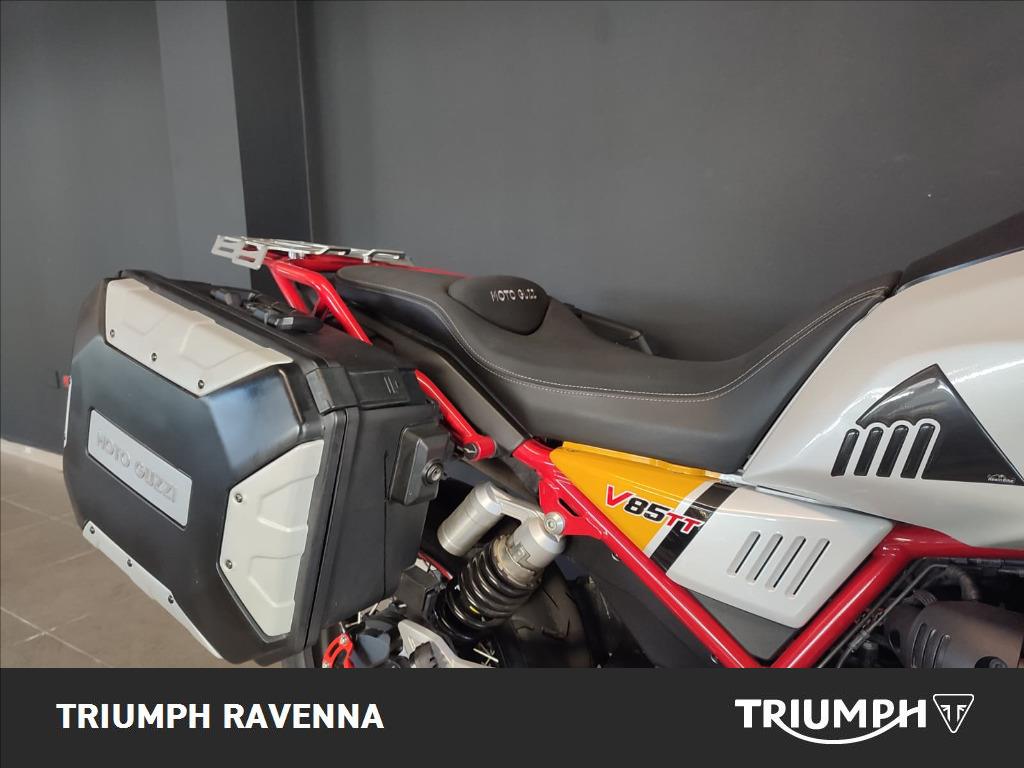 MOTO GUZZI V85 TT Abs