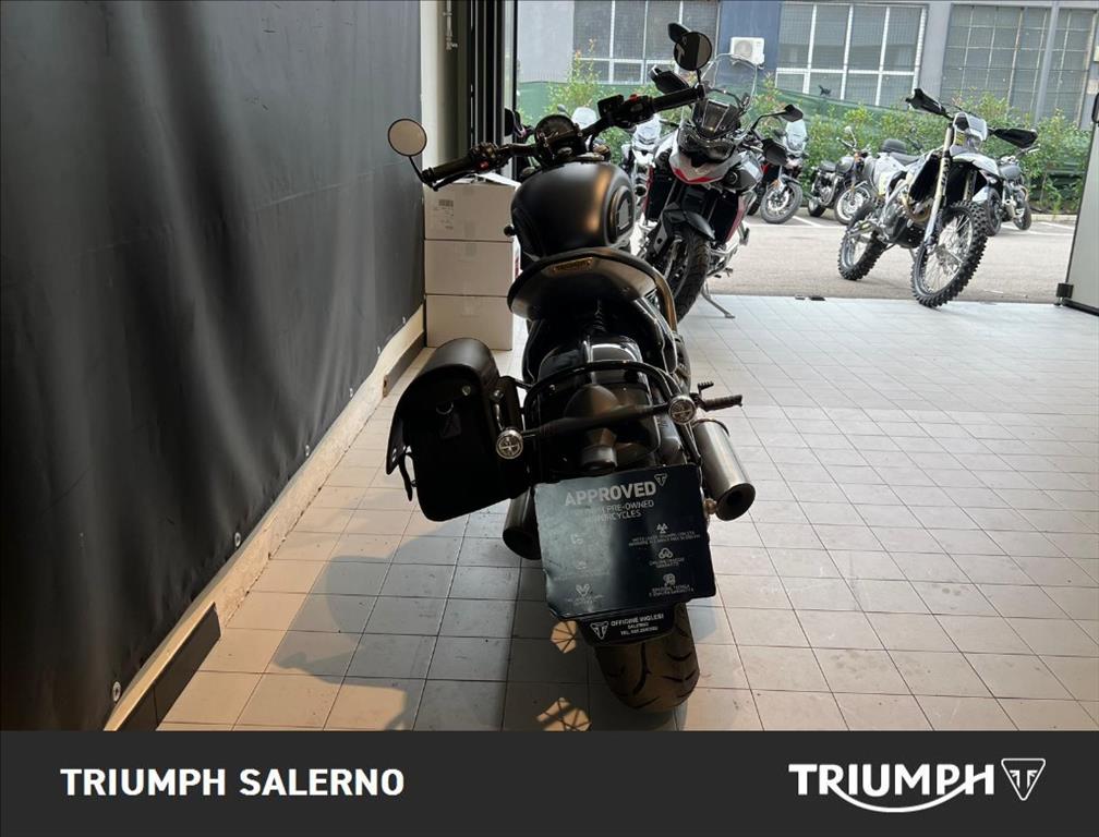 TRIUMPH Bonneville 1200 Bobber E5