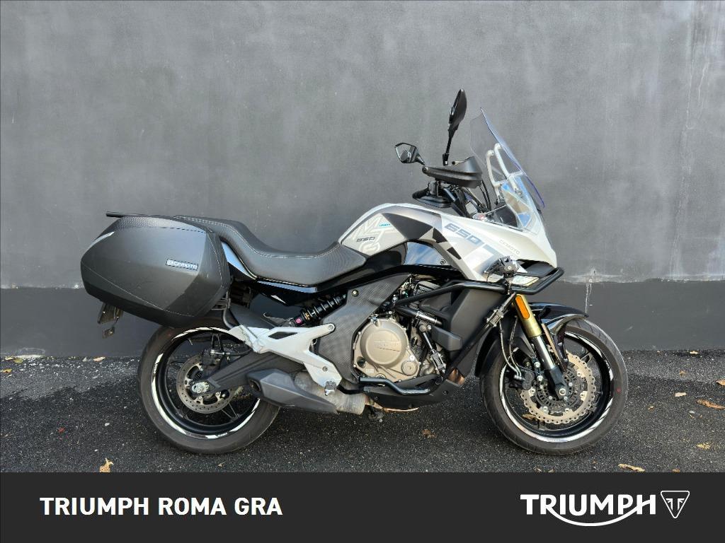 CFMOTO 650 MT Abs