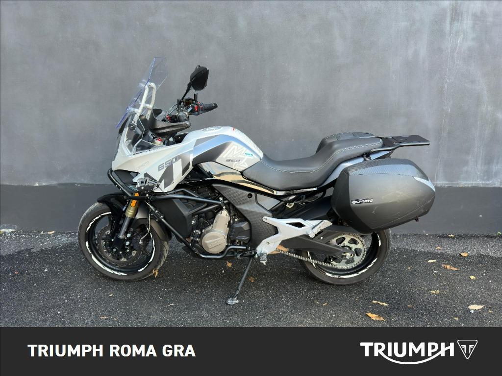 CFMOTO 650 MT Abs
