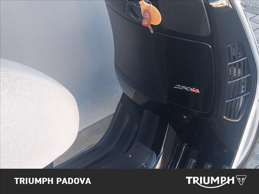 VESPA Vespa GTS 250 ie #3