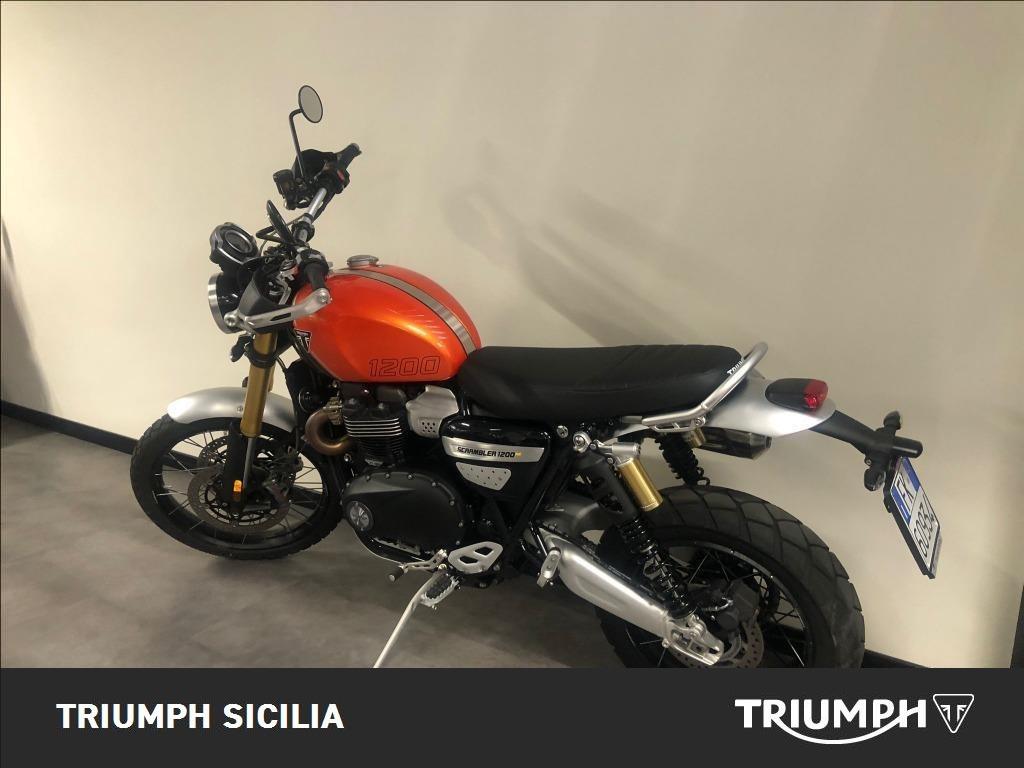 TRIUMPH Scrambler 1200 XE Baja Orange/Phantom Black Abs