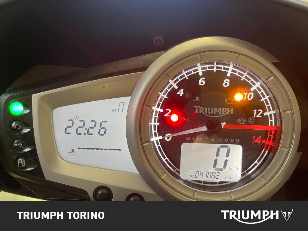 TRIUMPH Street Triple 675 R