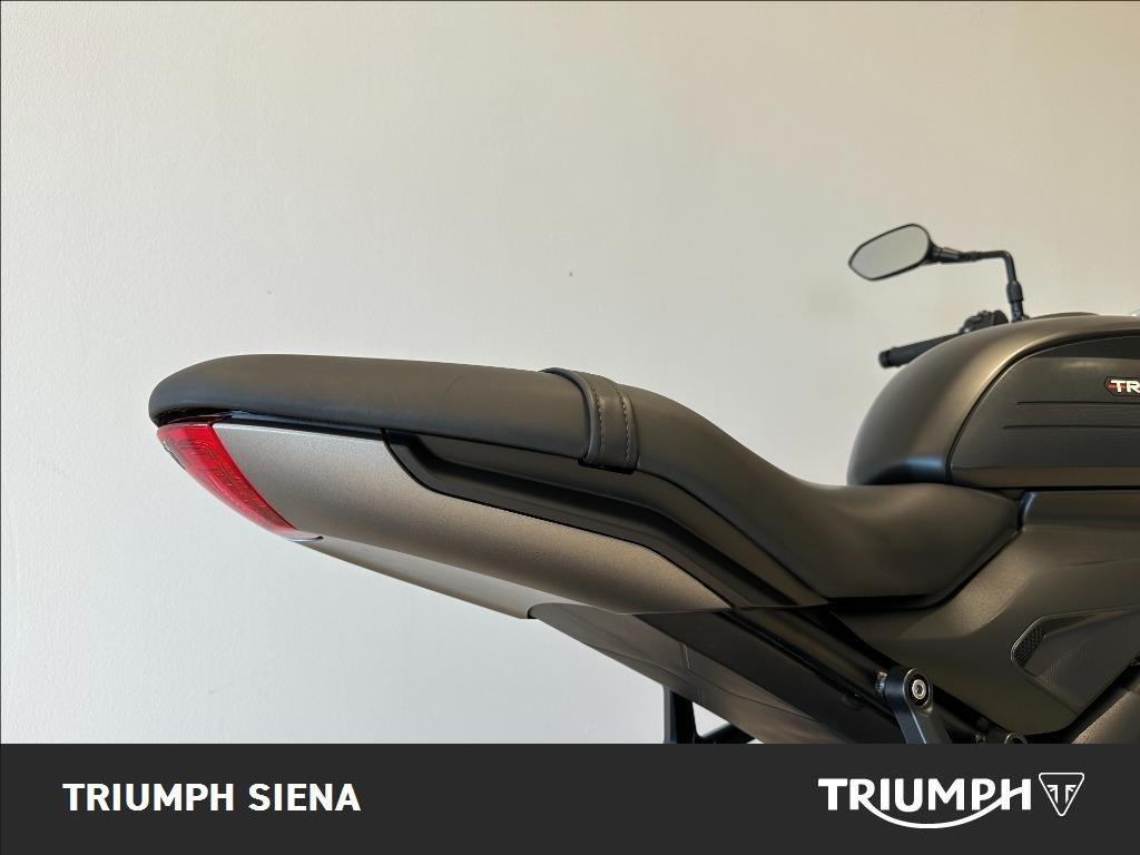 TRIUMPH Trident 660 dep.A2 Abs #7