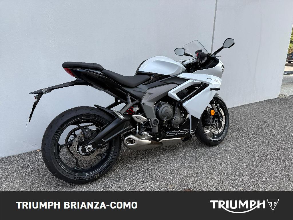TRIUMPH Daytona 660 Abs