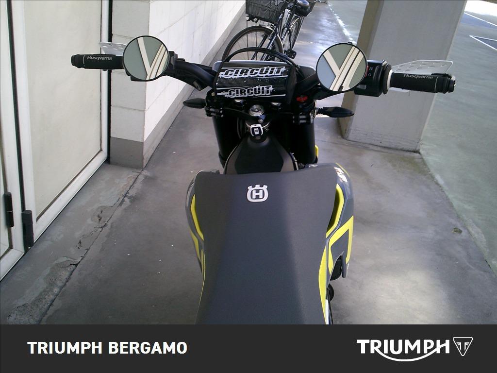 HUSQVARNA Supermoto 701 4T  #6