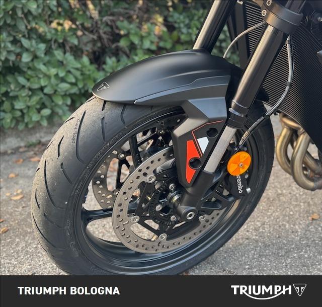 TRIUMPH Street Triple 765 R