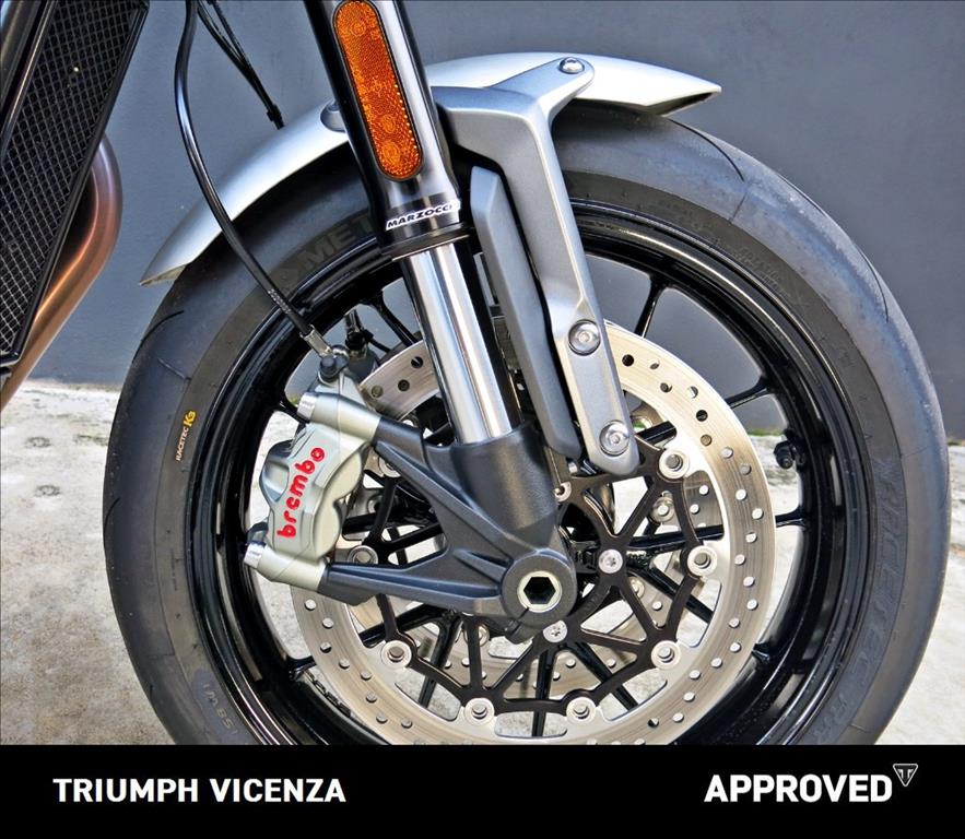 TRIUMPH Speed Twin 1200 Abs #3