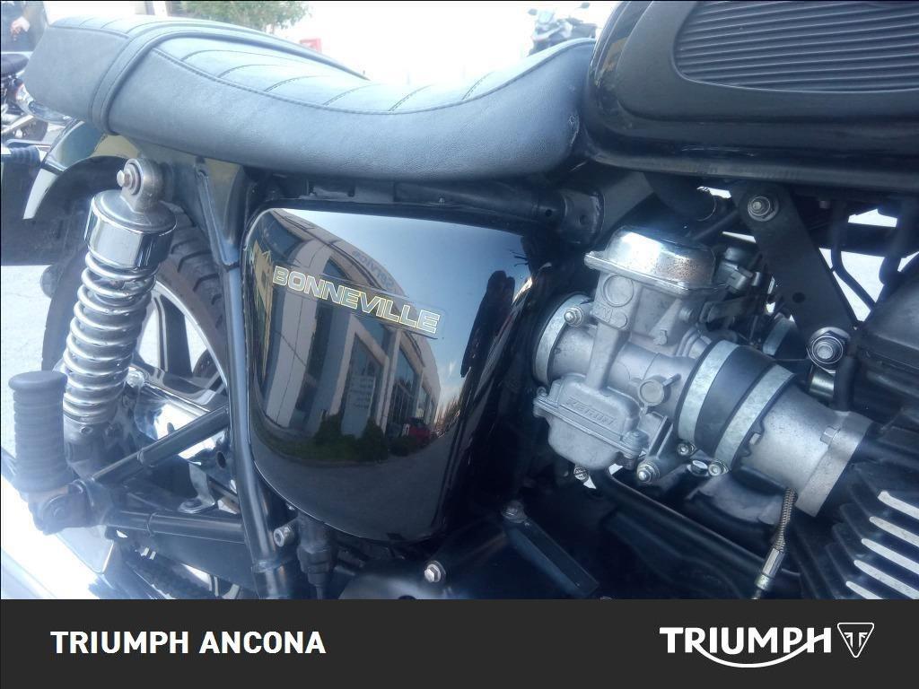 TRIUMPH Bonneville 865 SE #2