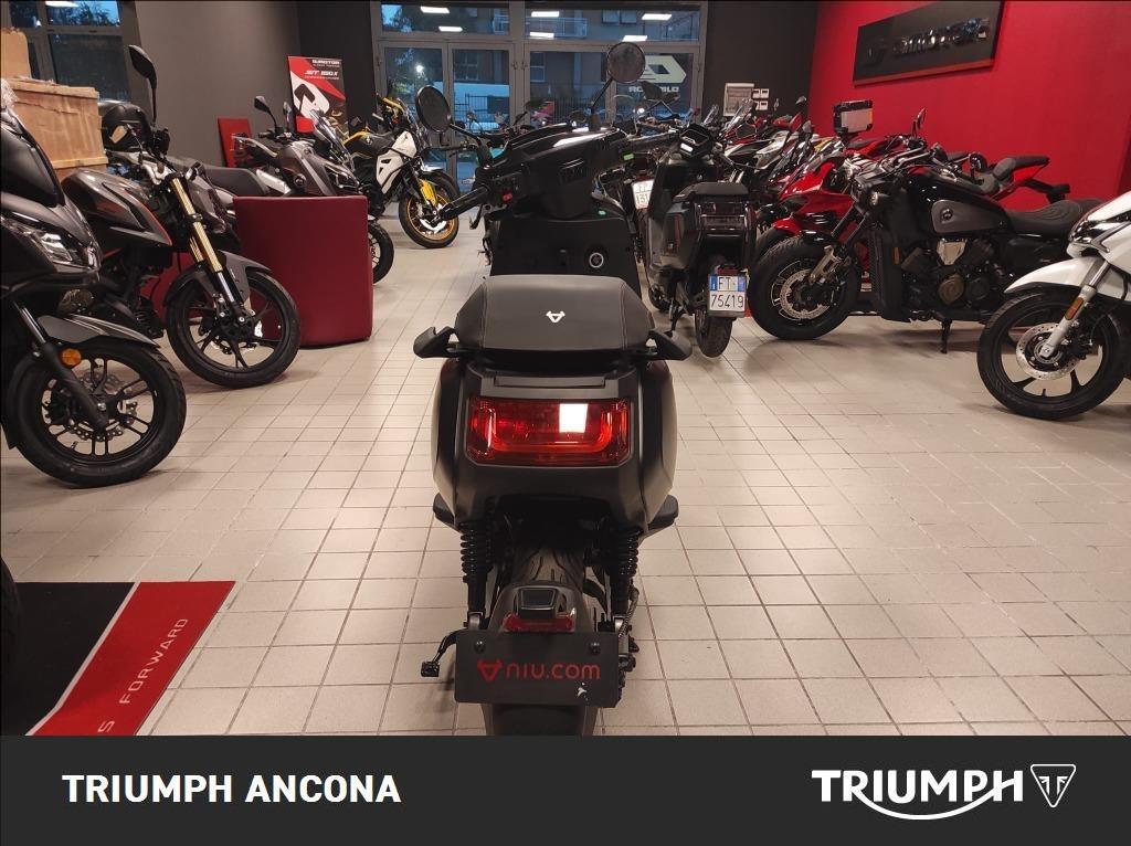 NIU MQi GT Evo 100km/h #1