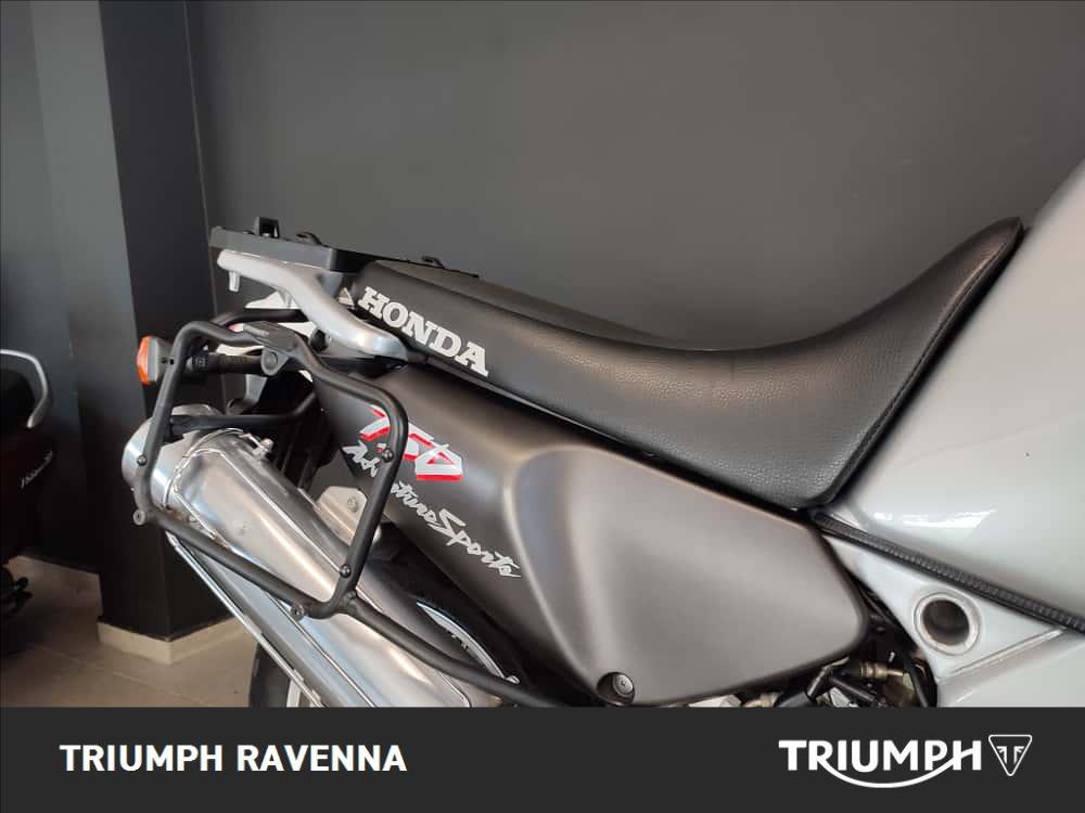 HONDA Africa Twin 750 XRV N