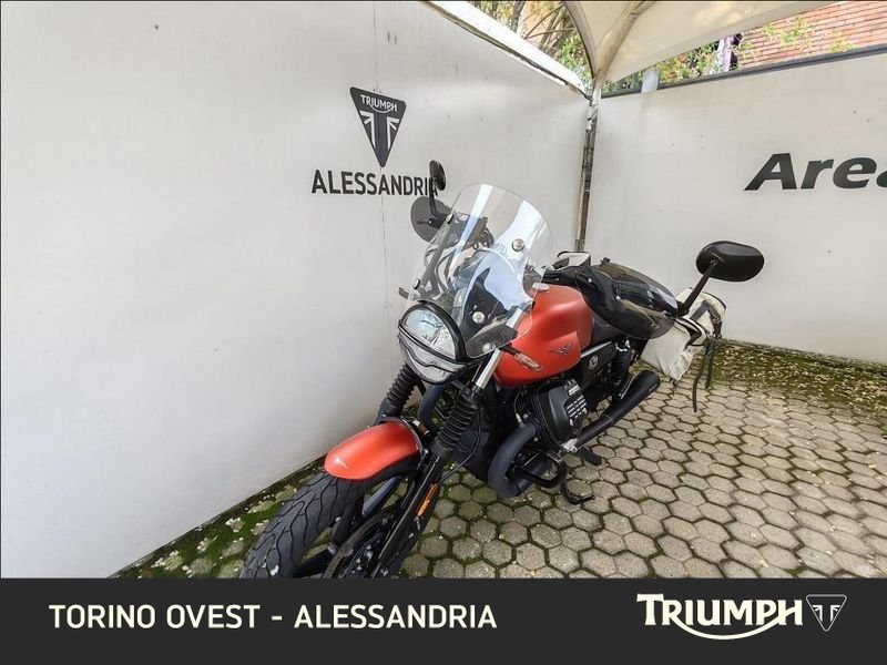 MOTO GUZZI V7 850 Stone Abs #1