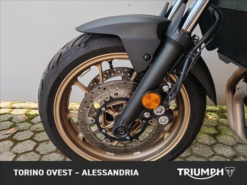 YAMAHA Tracer 7 700 Abs #9