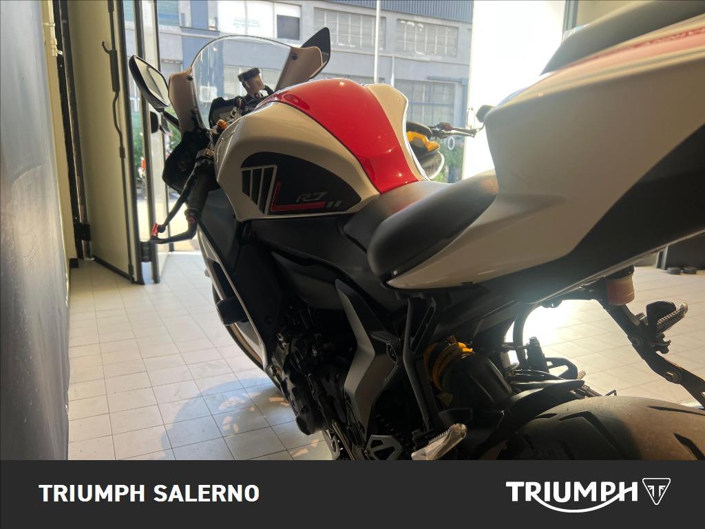 YAMAHA YZF R7 690 60th Anniversary Abs