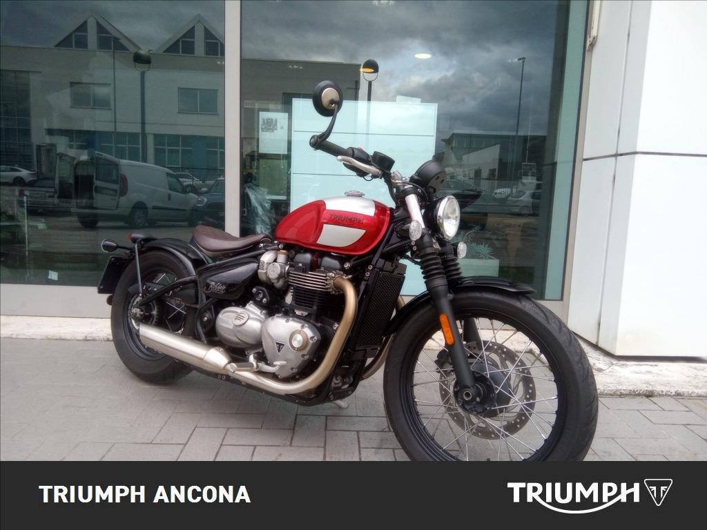 TRIUMPH Bonneville 1200 Bobber E4