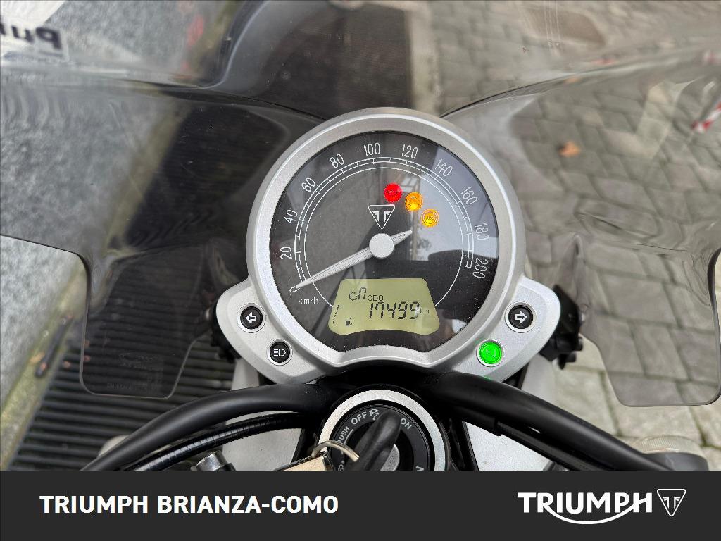 TRIUMPH Street Twin 900 