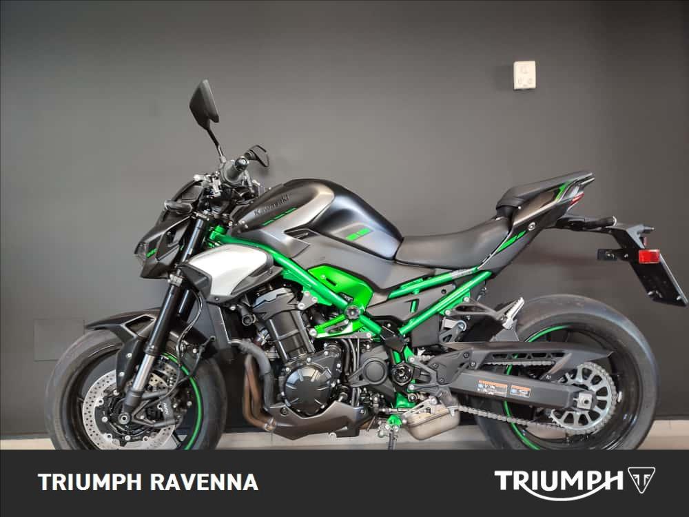 KAWASAKI Z 900 