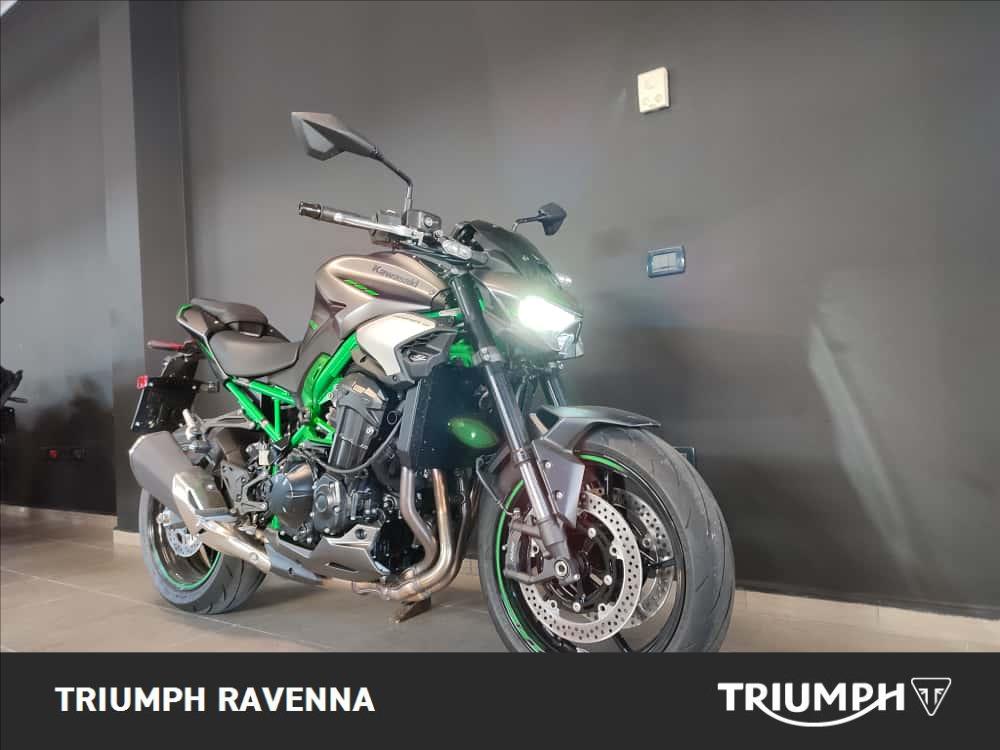 KAWASAKI Z 900 