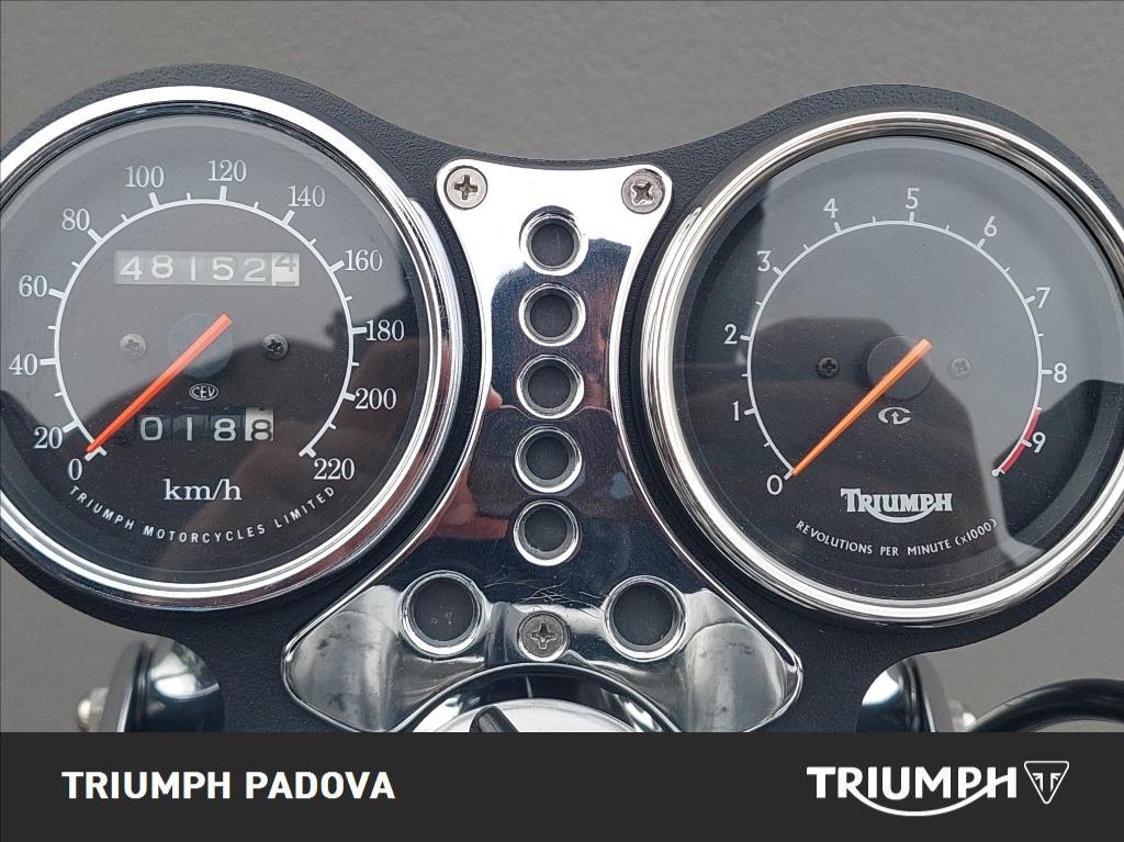 TRIUMPH Thunderbird 900 