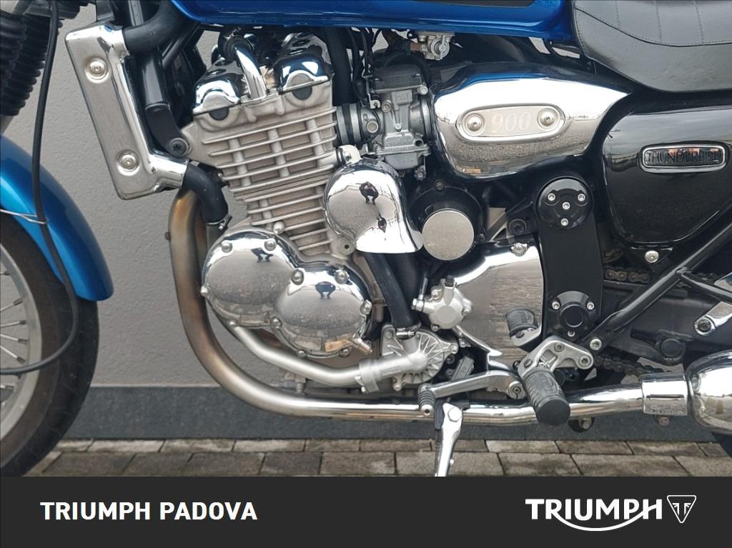 TRIUMPH Thunderbird 900 