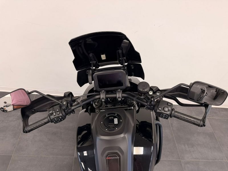 HARLEY DAVIDSON Pan America 1250 Special Vivid Black