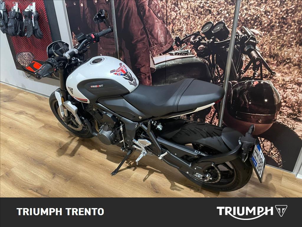TRIUMPH Trident 660 Abs #4