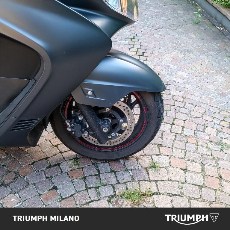 SUZUKI Burgman 400 AN