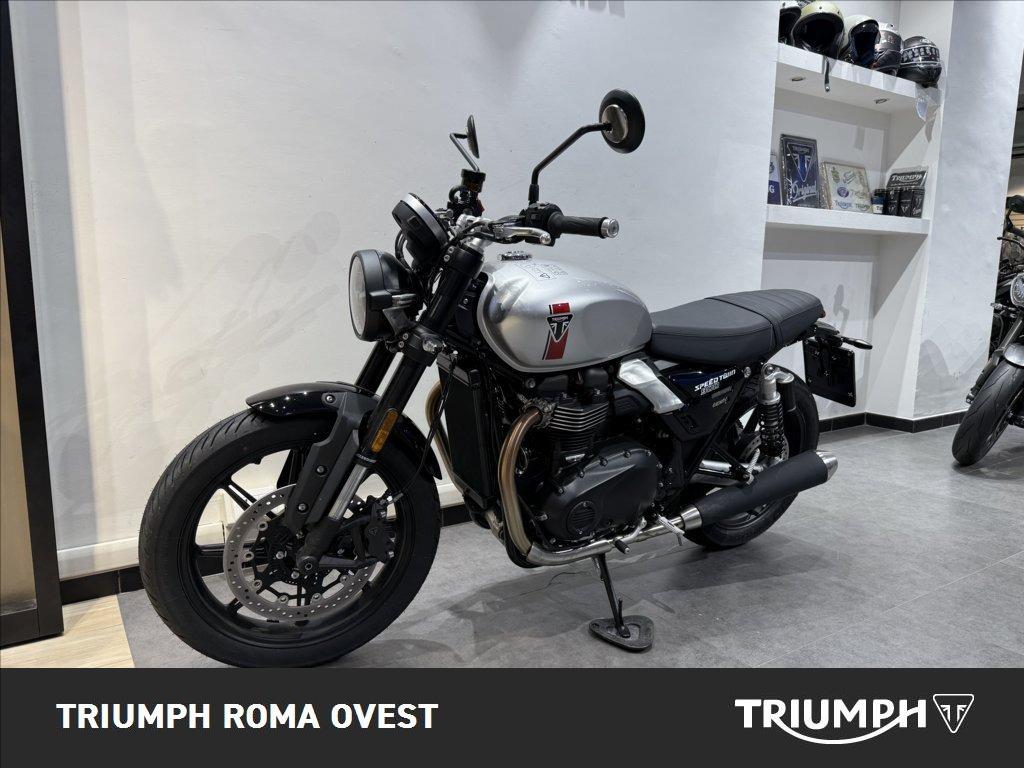 TRIUMPH Speed Twin 900 Abs #3