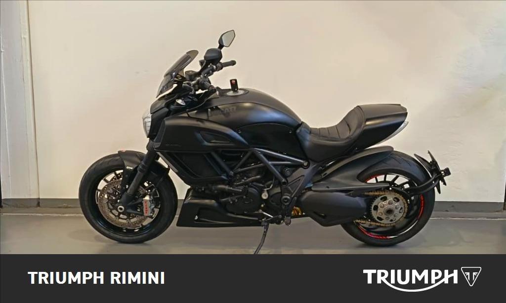 DUCATI Diavel 1199 Carbon