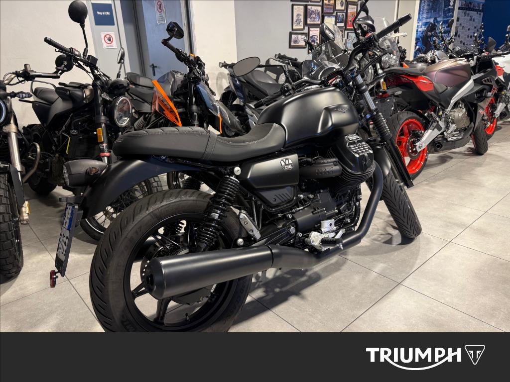 MOTO GUZZI V7 850 Stone Abs #3