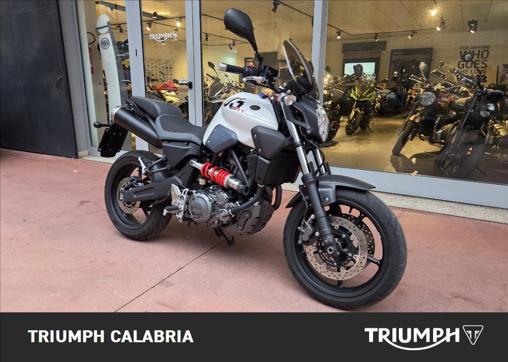 YAMAHA MT-03 660 