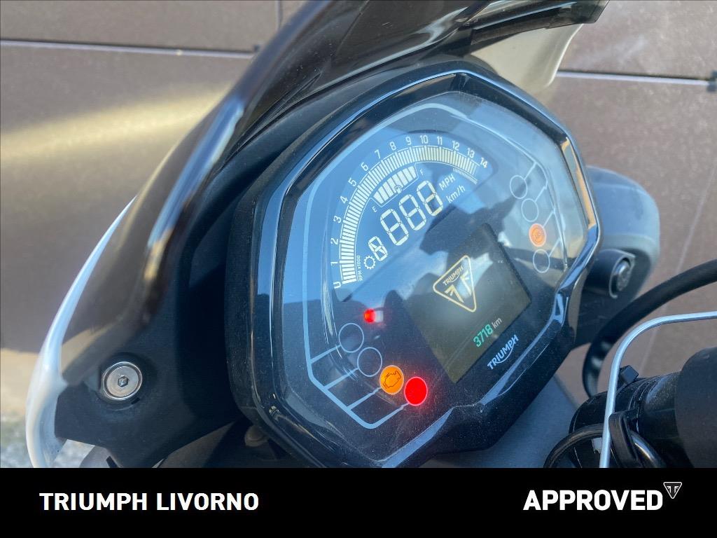 TRIUMPH Street Triple 765 R