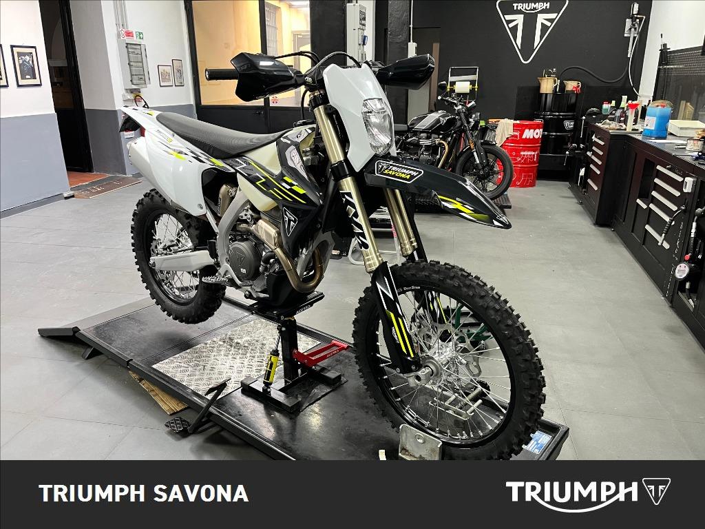 TRIUMPH TF 250 E Abs