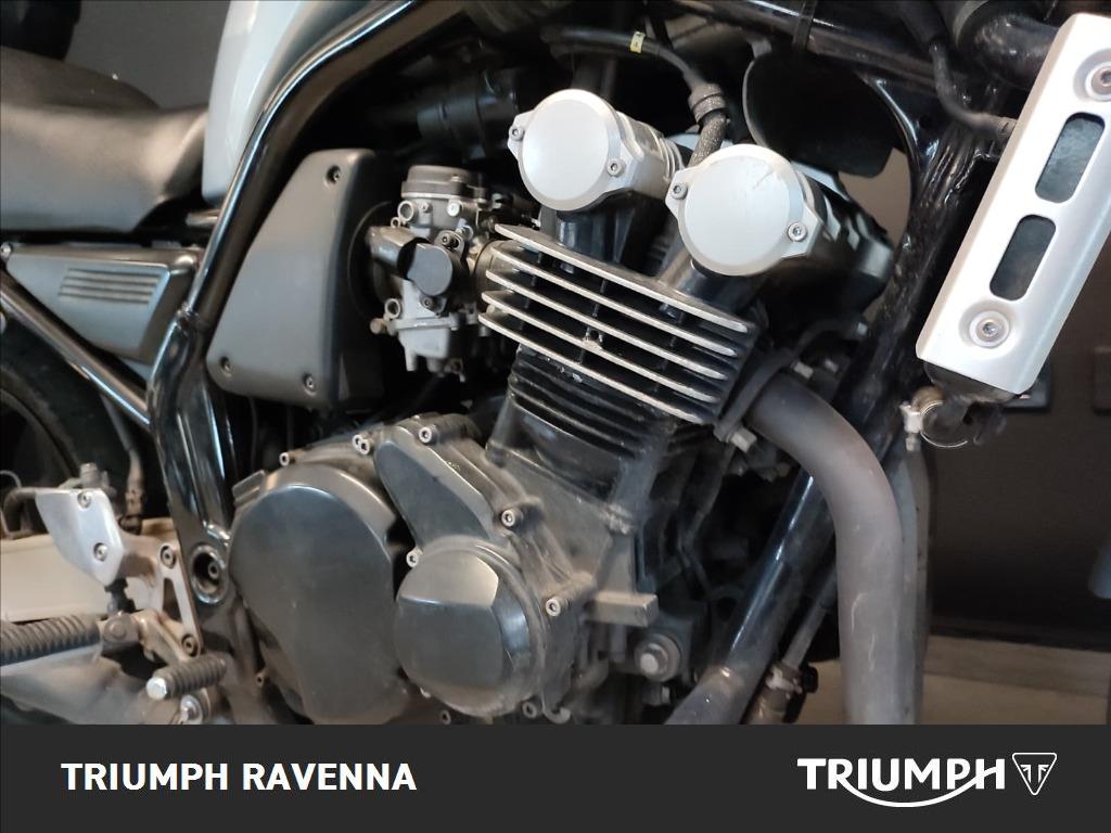 YAMAHA FZ6 600 Fazer 