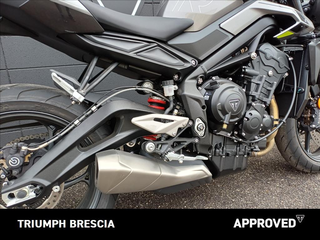 TRIUMPH Street Triple 765 R