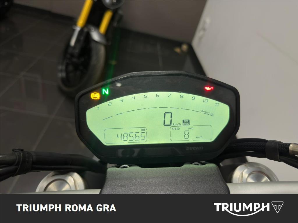 DUCATI Monster 797 Red